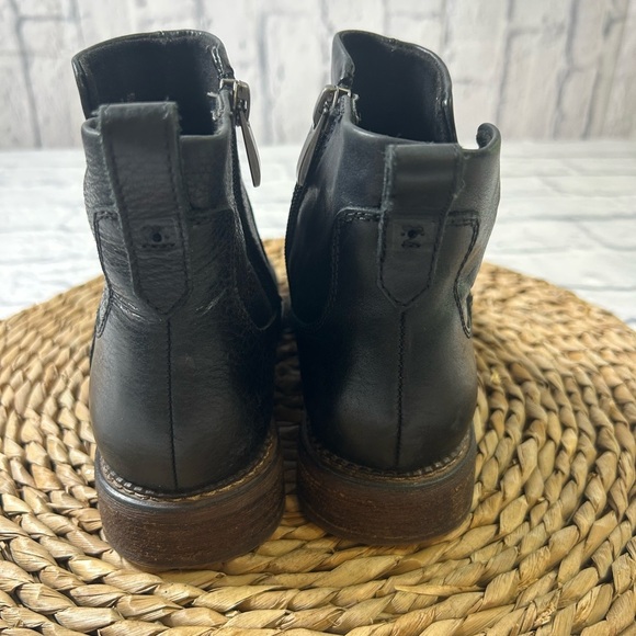 Franco Sarto Black Leather Ankle Boots. Womens Size 6. Cabincore. - Picture 7 of 10